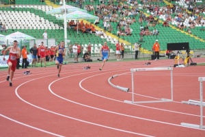Ивет Лалова се класира за полуфиналите в спринта в Москва