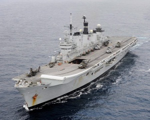 Британски бойни кораби поемат към Гибралтар