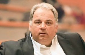 Президентът на ФИЛА пристигна в София