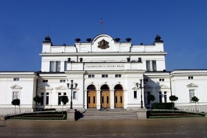Михаил Миков свиква парламента на извънредно заседание в петък