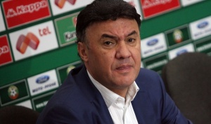 Боби Михайлов: Явно в клубовете от провинцията се работи по-добре