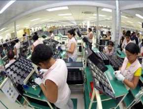 Samsung обвинени за лоши условия на труд в Бразилия