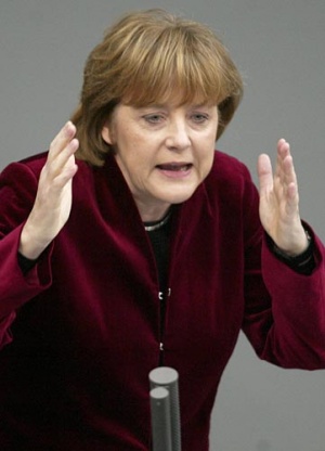 Меркел обеща просперитет на всички германци
