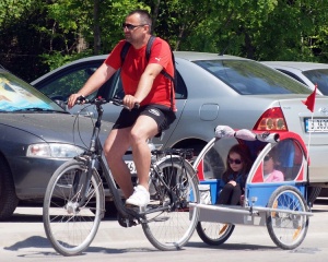 Варна трета по заплати след София и Враца