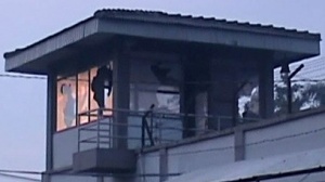 Над 30  престъпници избягаха от индонезийски затвор