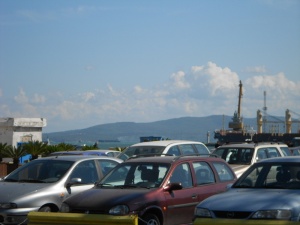 Кораб, плаващ под флага на Того, се е запалил на пристанище Бургас