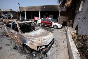 Най-малко 19 души са загинали, а 35 са ранени от двата взрива в Триполи