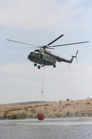 Пожарът край Свиленград вече е над 800 декара