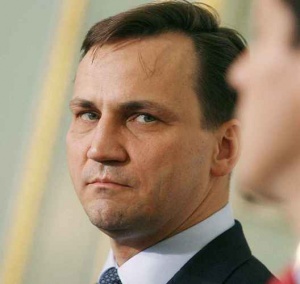 Полша: Русия е отговорна за химическия арсенал на Сирия