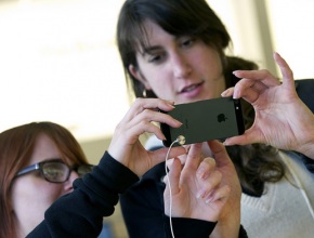 Apple стартира програма за обратно изкупуване на iPhone