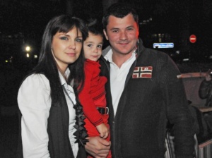 Тачо молел Жени Калканджиева за прошка