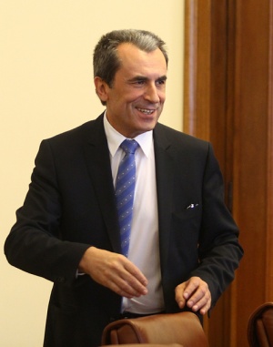 Орешарски: Кабинетът би работил по-добре в по-спокойна обстановка