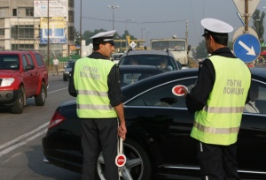 „Пътна полиция“ започва проверки за колани и „Гражданска отговорност“