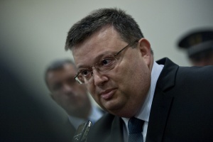 Цацаров: До март ще има обвинителен акт за атентата в Сарафово
