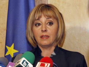 Манолова: Изборният кодекс е готов за обсъждане