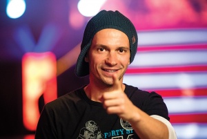 Део призна, че още обича Лора Караджова