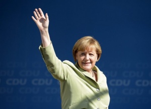 Ангела Меркел - смелият кормчия в окото на кризата
