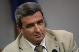 Затварянето на българо-турската граница е немислимо, казва Маринов