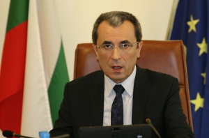 Мотивите за вота са неверни и хипотетични твърдения, казва Орешарски