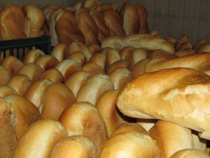 Цената на хляба ще расте, призна министър Греков