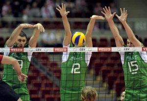 България среща Италия в инфарктен полуфинален мач по волейбол