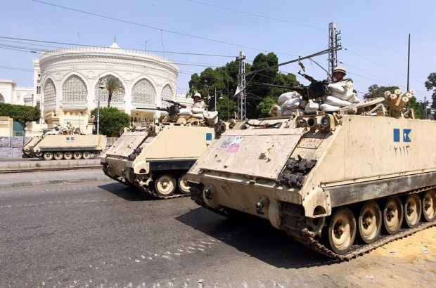 Египетската армия нанесла нови въздушни удари на Синайския полуостров
