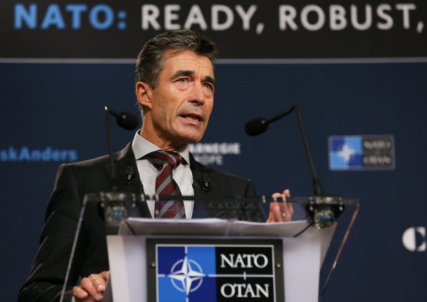 НАТО иска Европа да засили отбранителната си индустрия