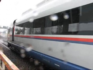 Пътници в руски влакове ще слушат беседи по история и религия