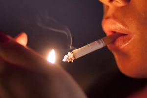 Майката на децата пушачи може изгуби родителски права