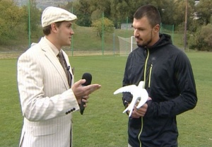 Валери Божинов получи „Бяла лястовица“