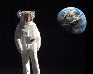 Захари Бахаров стъпи на Луната