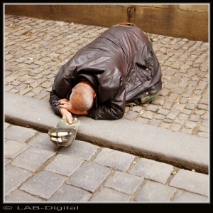 В Лондон арестуват просяци в акция срещу нелегалната имиграция