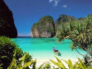Тайланд планира да въведе туристическа такса от 17 долара