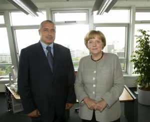 Борисов запозна Меркел с политическата ситуация у нас