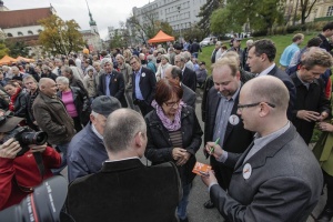 Чехия провежда предсрочни парламентарни избори