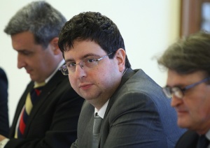 Бюджет 2014 ще увеличи ефективността на публичните разходи, заяви Чобанов