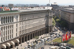 Тристранният съвет заседава по актуални проектозакони