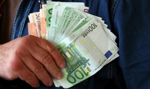 Работодатели не искат увеличаване на минималната работна заплата