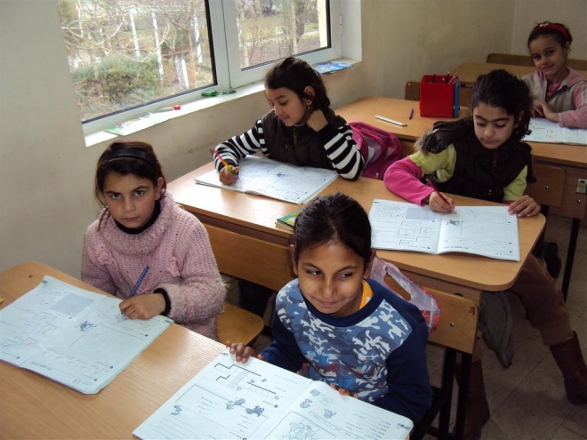 Създадоха уникален образователен модел за роми