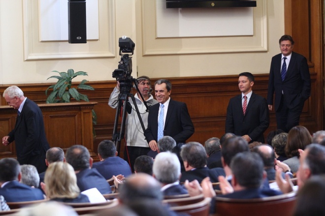 Народното събрание отхвърли втория вот на недоверие