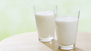 Задържаха отровно мляко в Хасково