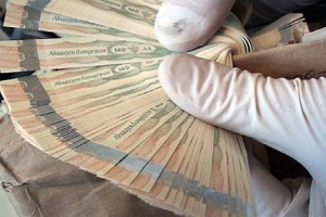 Сръбски митничари спряха български камион със 60 000 бандероли за цигари