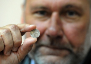 Откриха монети от преди 15 века на крепостта Урвич