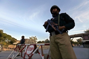 Лидерът на пакистанските талибани против мирни преговори