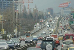 Верижна катастрофа блокира "Цариградско шосе"