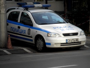 Опожариха с коктейл Молотов джип на полицай от Банско