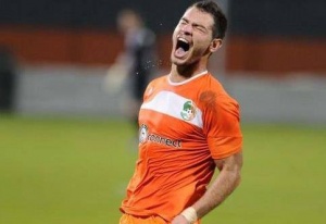 Само един футболист на лагера на младежите ни