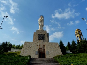 Японски канал снима филм за забележителностите у нас