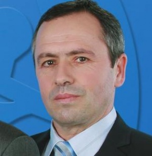 Бюнямин Хюсеин Хасан заема депутатското място на Бисеров