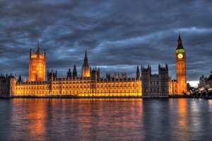 Британски депутати искат пет години удължаване на ограниченията за работа